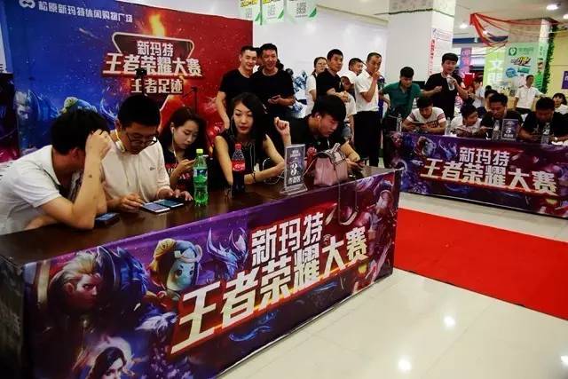 LoL Esports官方：Xiaohu选手八次打进世界赛，仅缺席2020年S赛